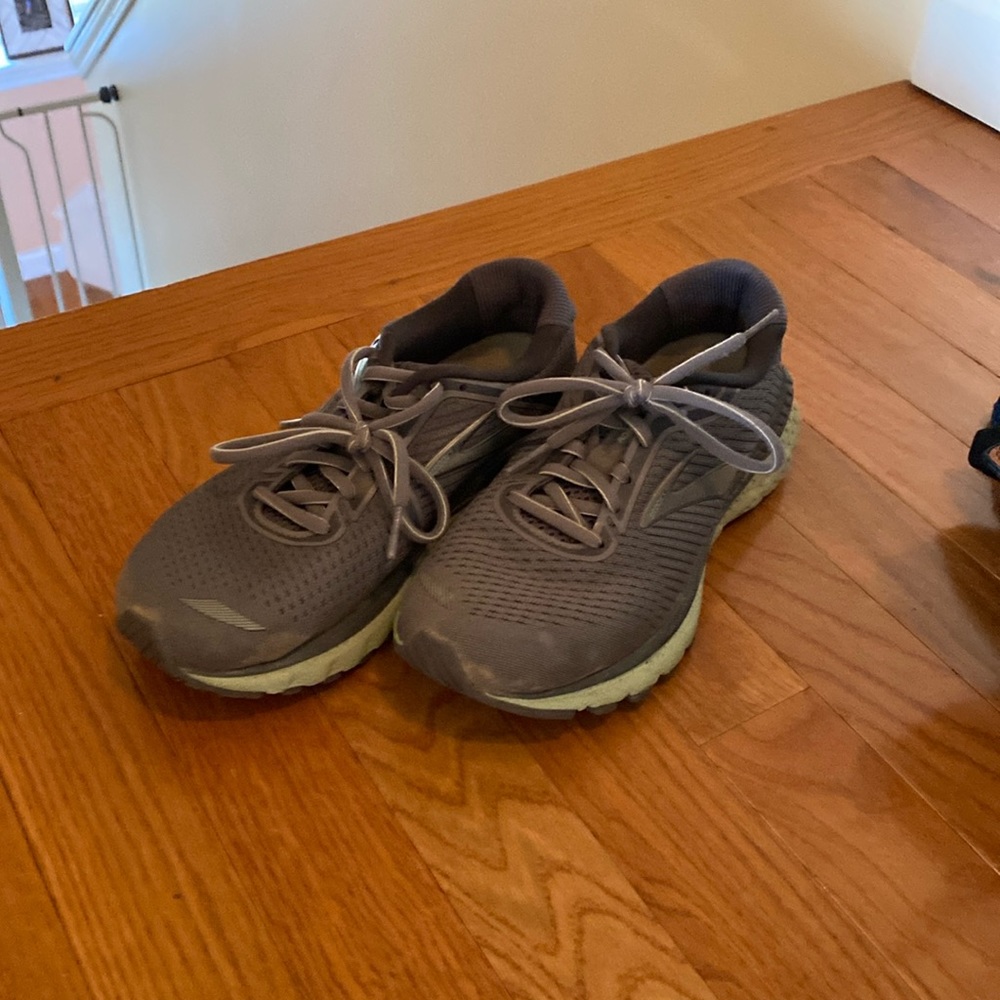 Brooks Adrenaline 20
